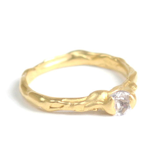 Cave Single Stone Treasure Ring - Click Image to Close